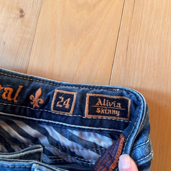 Rock Revival Women's Distressed Denim Jeans - Picture 8 of 8